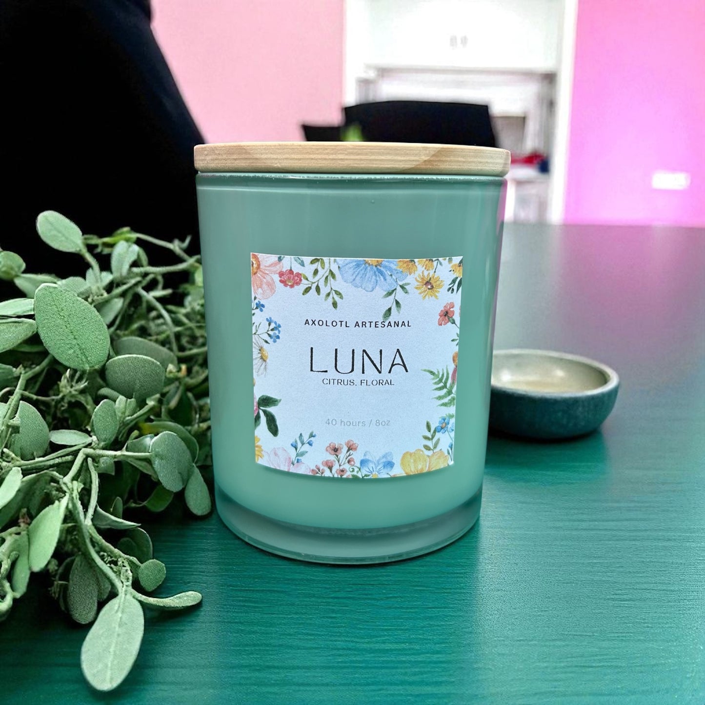 Luna Candle